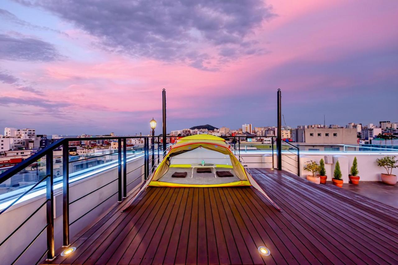 The Jade Hotel เมืองเชจู ภายนอก รูปภาพ