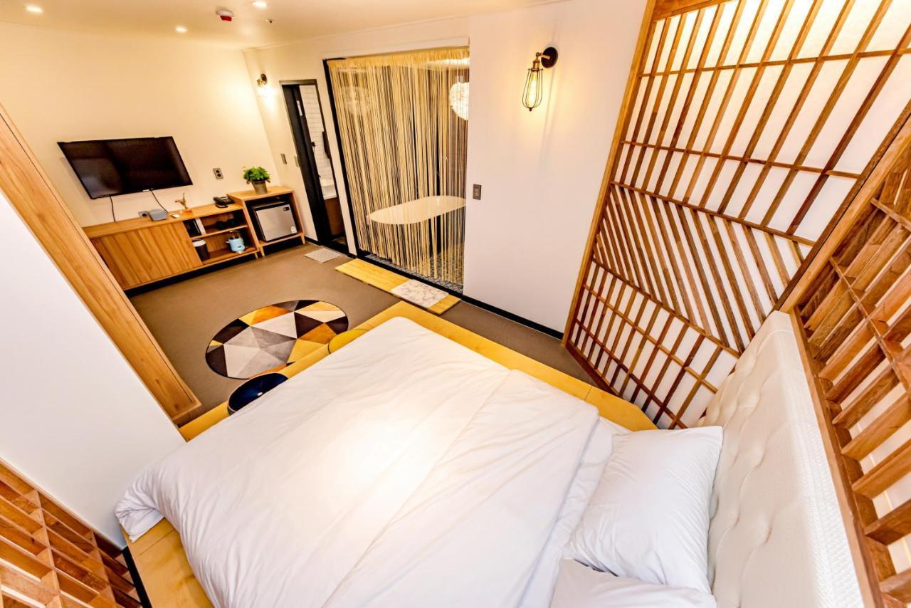 The Jade Hotel เมืองเชจู ภายนอก รูปภาพ